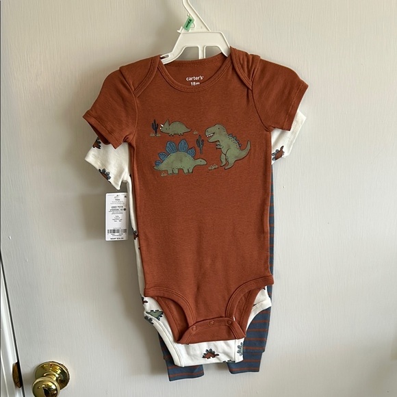 Carters Dinosaur Baby Outfit Set - Picture 3 of 3